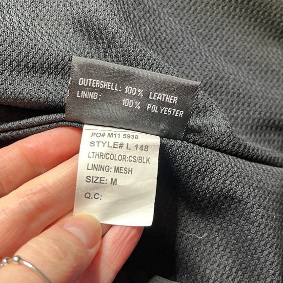 Women's Leather Motorcycle Jacket - Picture 6 of 7